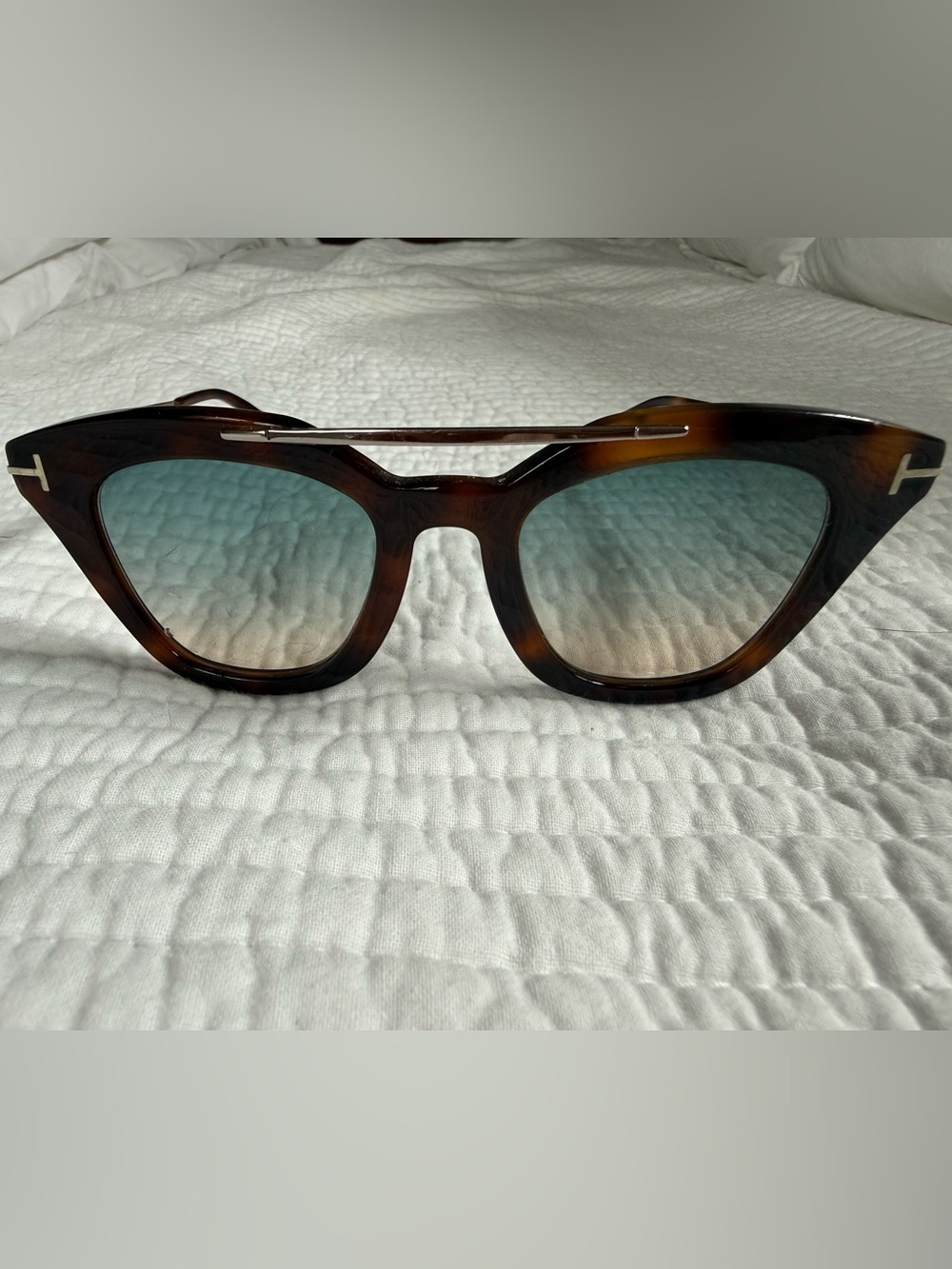 Tom Ford Tortoiseshell Sunglasses with Gradient Lenses - Picture 3 of 10